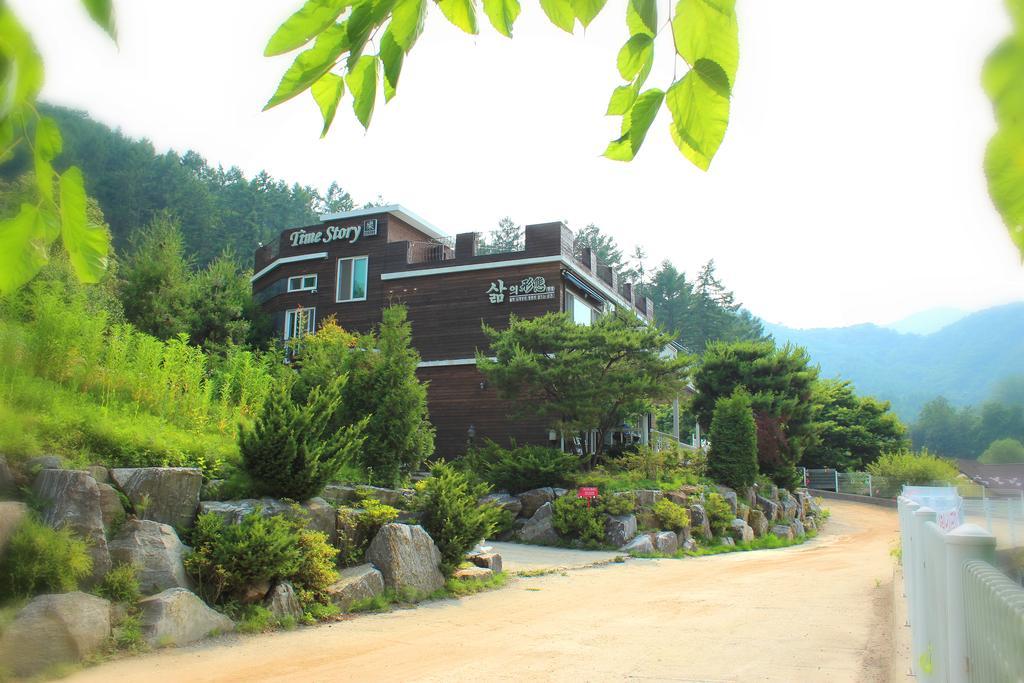 Time Story Villa Yangpyeong Buitenkant foto