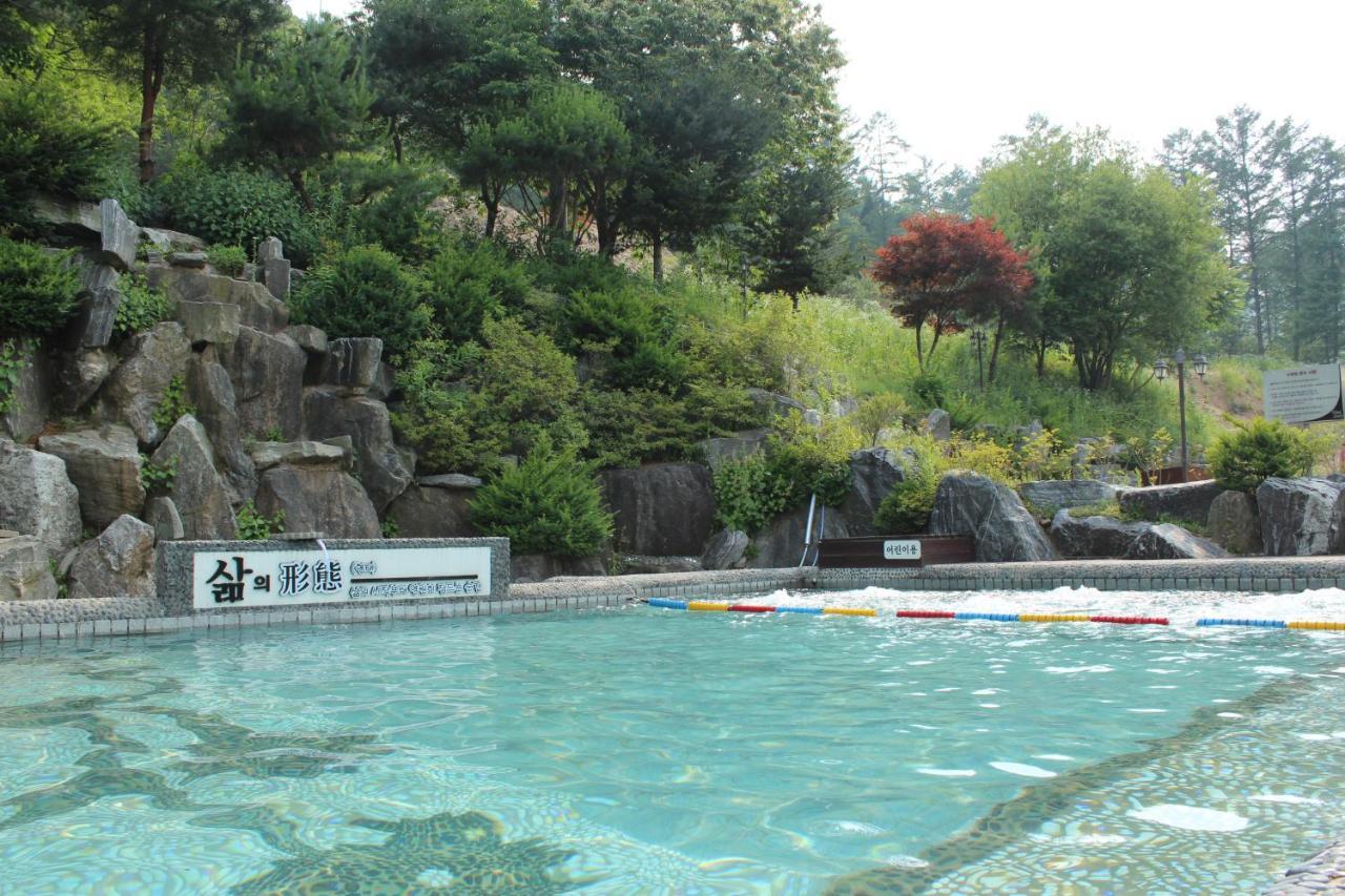 Time Story Villa Yangpyeong Buitenkant foto
