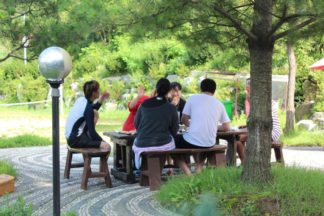 Time Story Villa Yangpyeong Buitenkant foto